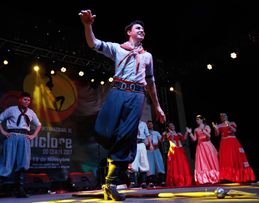 Elenco Adulto - C.T.G Fagundes dos Reis