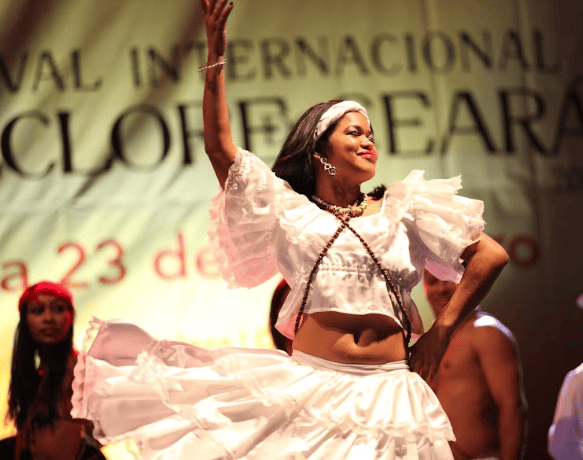 Grupo Parafolclórico Muiraquitã